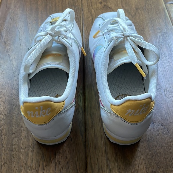 Nike Women’s Cortez Shoes - Picture 7 of 11